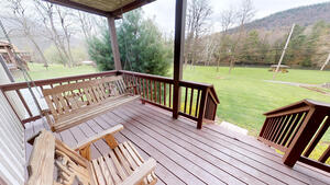 Spruce Cabin Photo 5