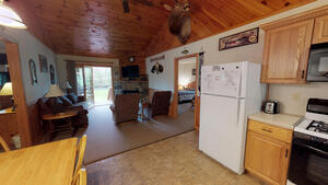 Spruce Cabin Photo 7