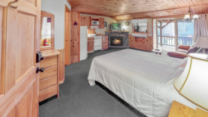 Suite 2 Photo 1