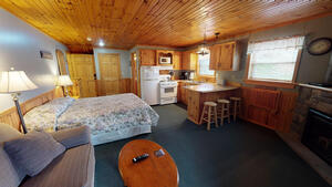 Suite 3 Photo 2