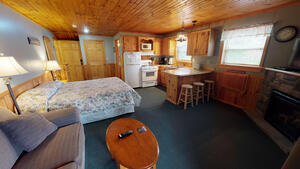Suite 3 Photo 4