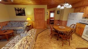 Suite 5 Photo 2