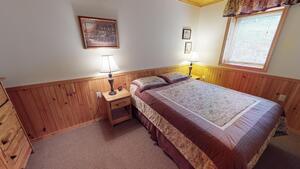 Suite 5 Photo 4