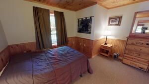 Suite 6 Photo 6