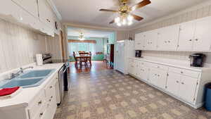 Willow Cabin Photo 3